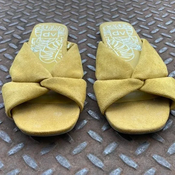 Dolce Vita Women Flat Sandal Yellow Suede Flat Ladies Shoes Size 8 - Picture 5 of 9